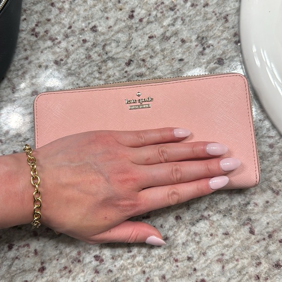 Kate Spade Wallet - Picture 4 of 5